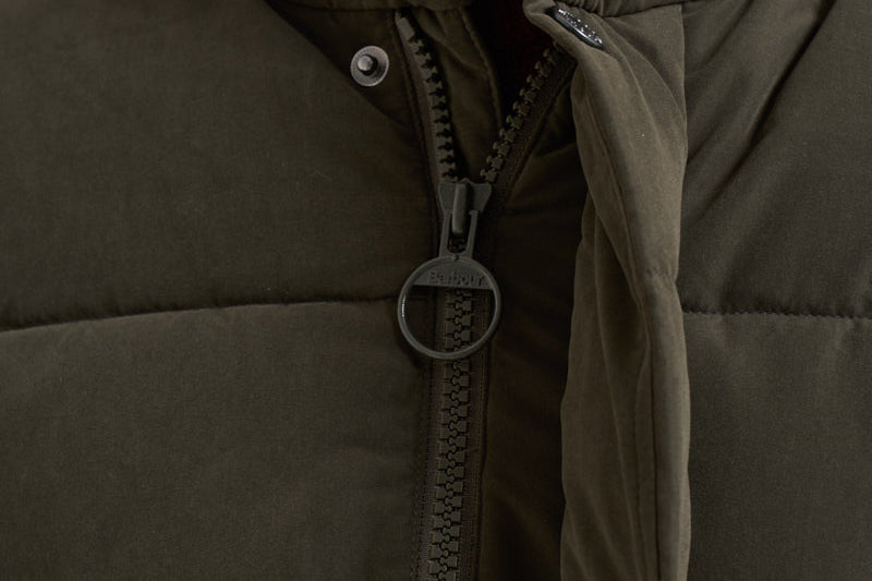 Piumino uomo Powell collo alto marrone MQU1906 SG71 BARBOUR 