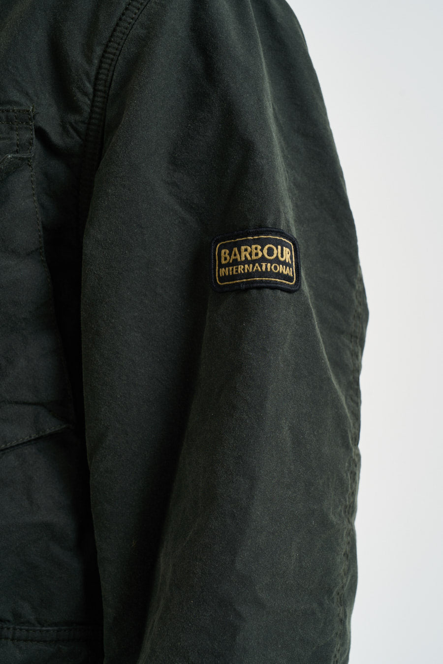 Giacca uomo Drifter in cotone cerato verde MWX2600 SG51 BARBOUR INTERNATIONAL 