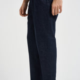 Jeans uomo con pinces in denim blu scuro BELLOJ 40019541 BRIGLIA 