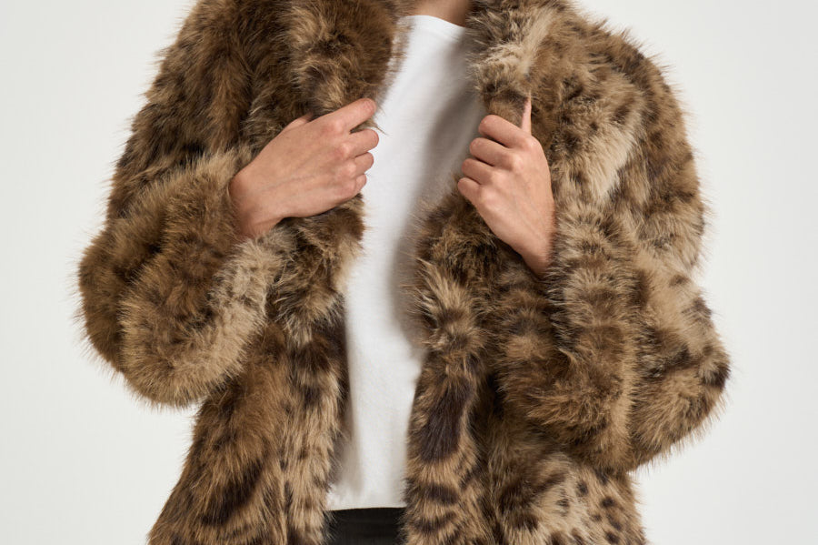 Giacca donna in eco-pelliccia animalier 7323 LE1LEO BULLY 