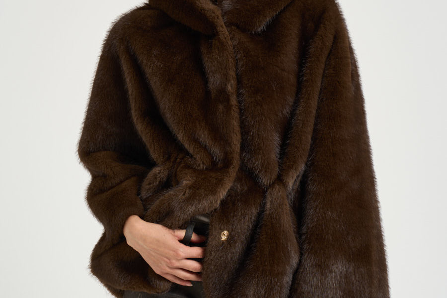 Giacca donna in ecopelliccia testa di moro 7363 V02MORO BULLY 