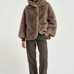 Giacca donna in pelliccia con cappuccio taupe 7363 V05TAUPE BULLY 