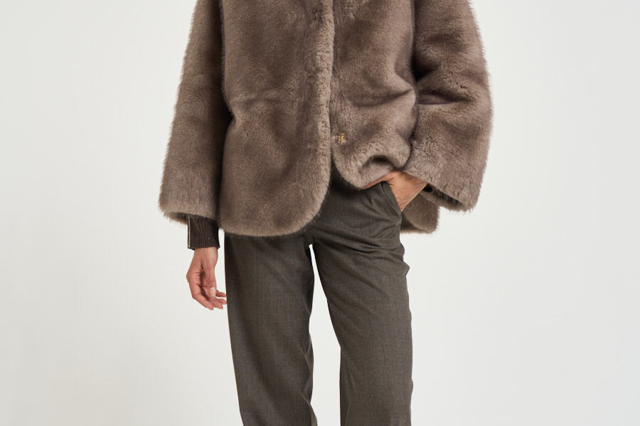 Giacca donna in pelliccia con cappuccio taupe 7363 V05TAUPE BULLY 