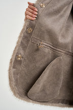 Giacca donna in ecopelliccia con cappuccio taupe 7363 V05TAUPE BULLY 