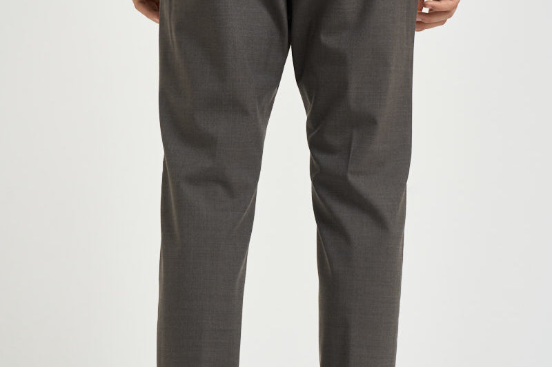 Pantalone uomo con elastico in vita grigio M05MITTE 1811511 CRUNA 