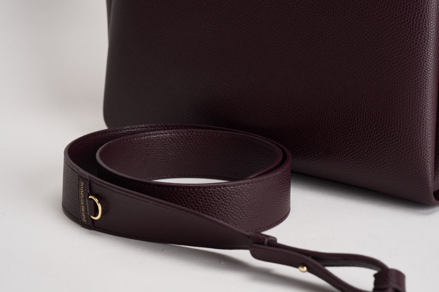 Borsa donna shopper in ecopelle bordeaux EW002329 AF17799M5185 EMPORIO ARMANI 