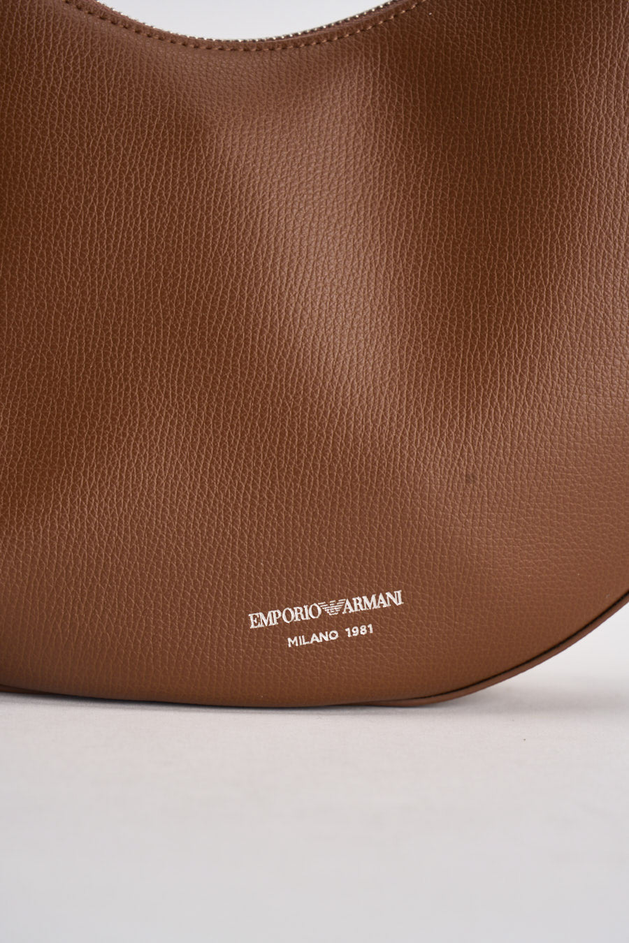 Borsa donna hobo in pelle cammello EW005754 AF29459U6124 EMPORIO ARMANI 