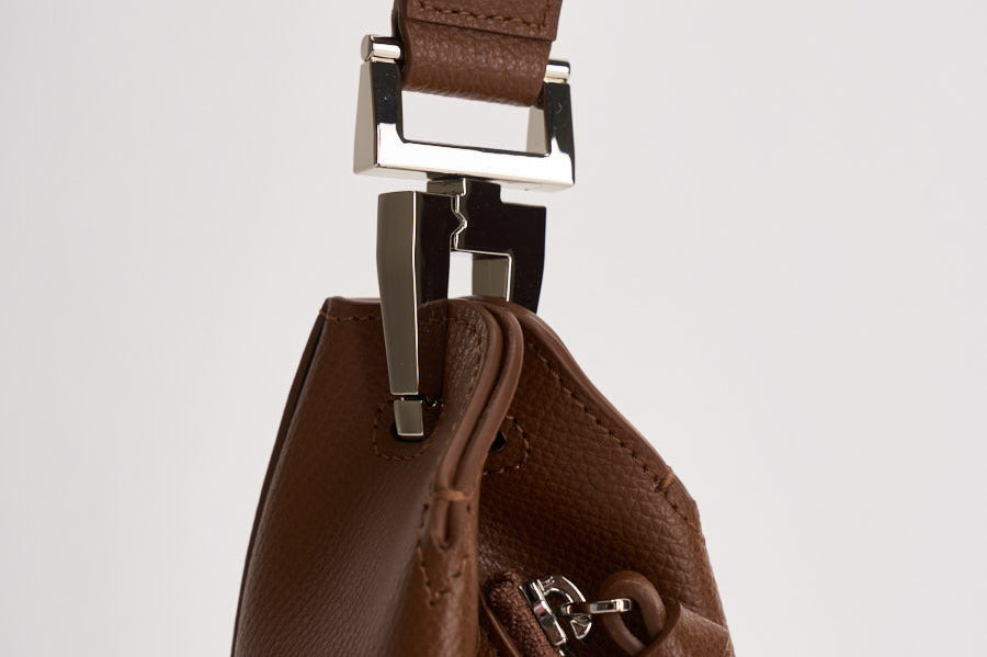 Borsa donna hobo in pelle cammello EW005754 AF29459U6124 EMPORIO ARMANI 
