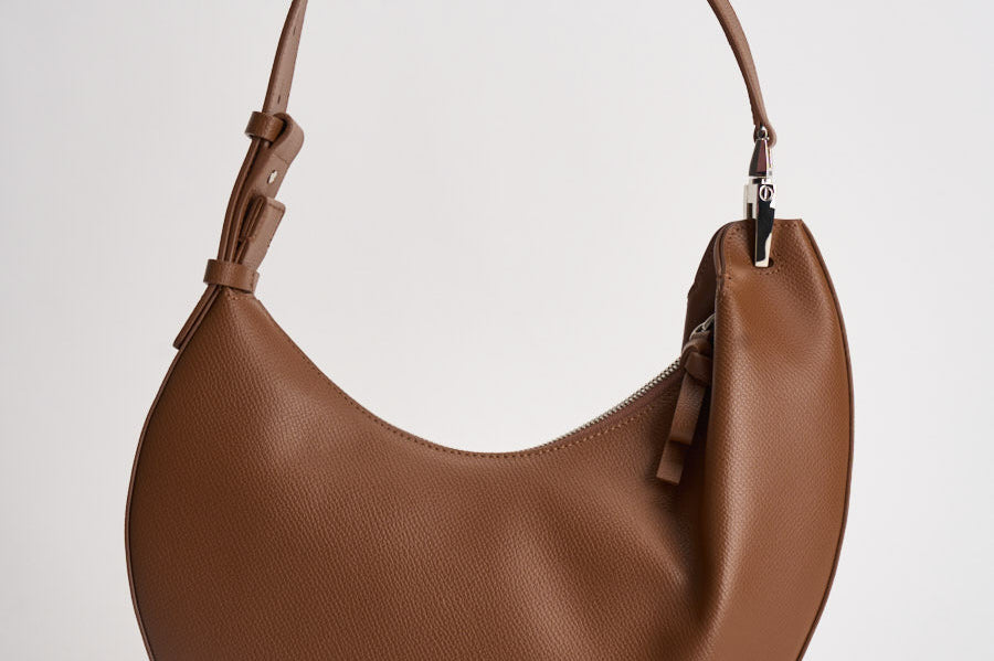 Borsa donna hobo in pelle cammello EW005754 AF29459U6124 EMPORIO ARMANI 