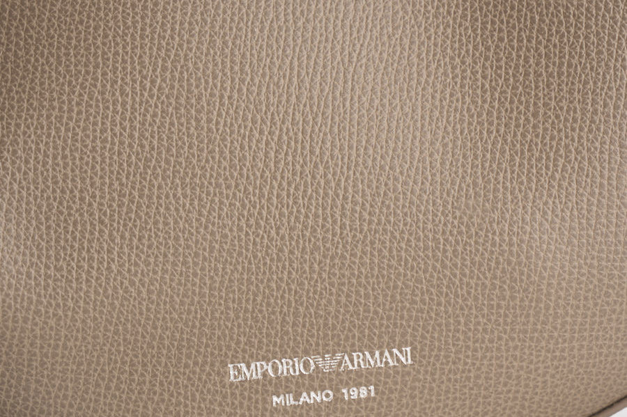 Borsa donna hobo in pelle beige EW005754 AF29459U6168 EMPORIO ARMANI 