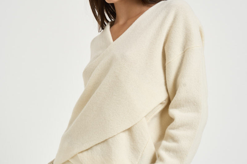 Maglia donna con design incrociato avorio 32001351 02 FEDERICA TOSI 