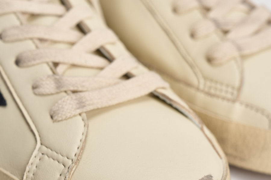 Sneakers uomo Super-star panna e blu navy GMF00101 F00416415430 GOLDEN GOOSE 