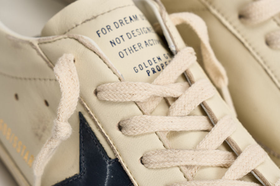 Sneakers uomo Super-star panna e blu navy GMF00101 F00416415430 GOLDEN GOOSE 
