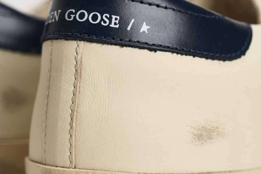 Sneakers uomo Super-star panna e blu navy GMF00101 F00416415430 GOLDEN GOOSE 