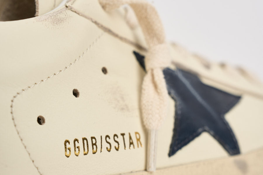 Sneakers uomo Super-star panna e blu navy GMF00101 F00416415430 GOLDEN GOOSE 