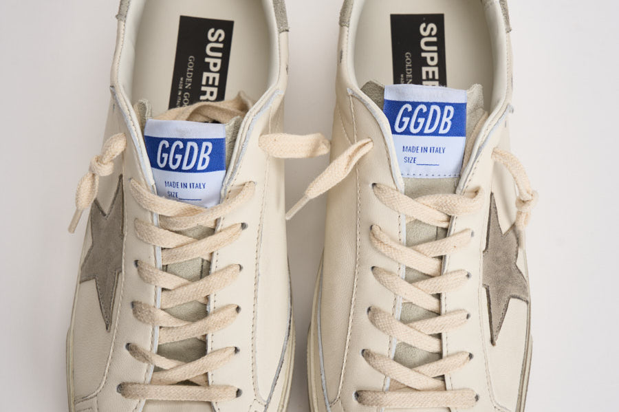 Sneakers uomo Super-Star bianca e grigia GMF00102 F00535911166 GOLDEN GOOSE 