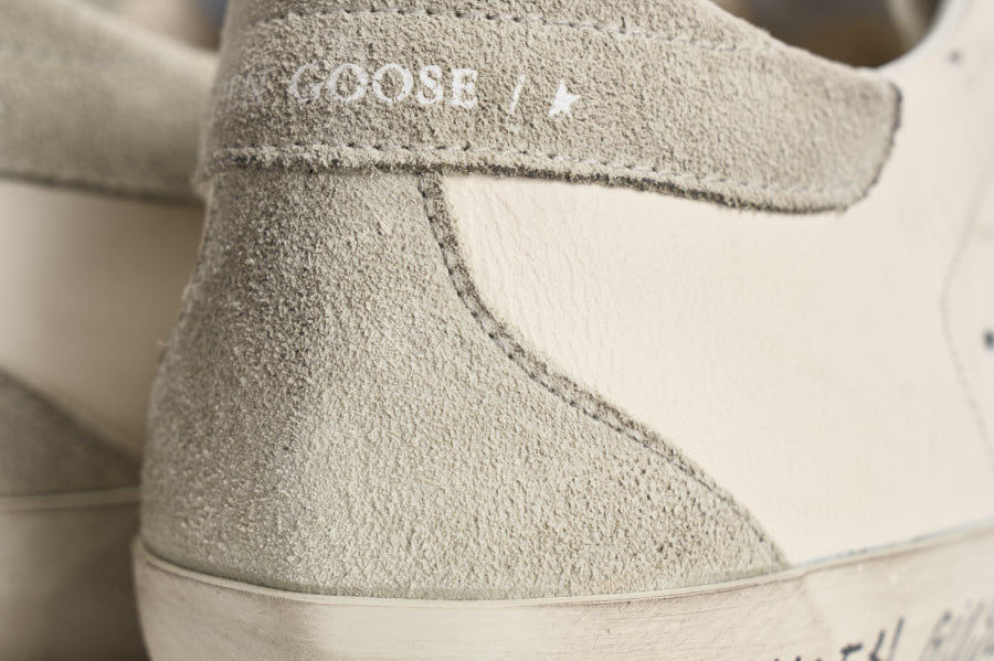 Sneakers uomo Super-Star bianca e grigia GMF00102 F00535911166 GOLDEN GOOSE 