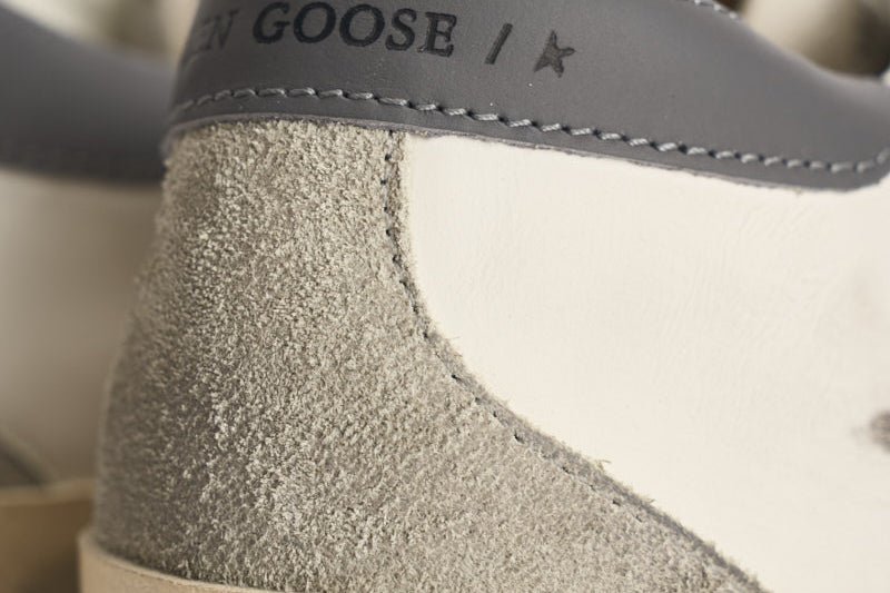 Sneakers super-star uomo grigio antracite GMF00102 F00611311915 GOLDEN GOOSE 