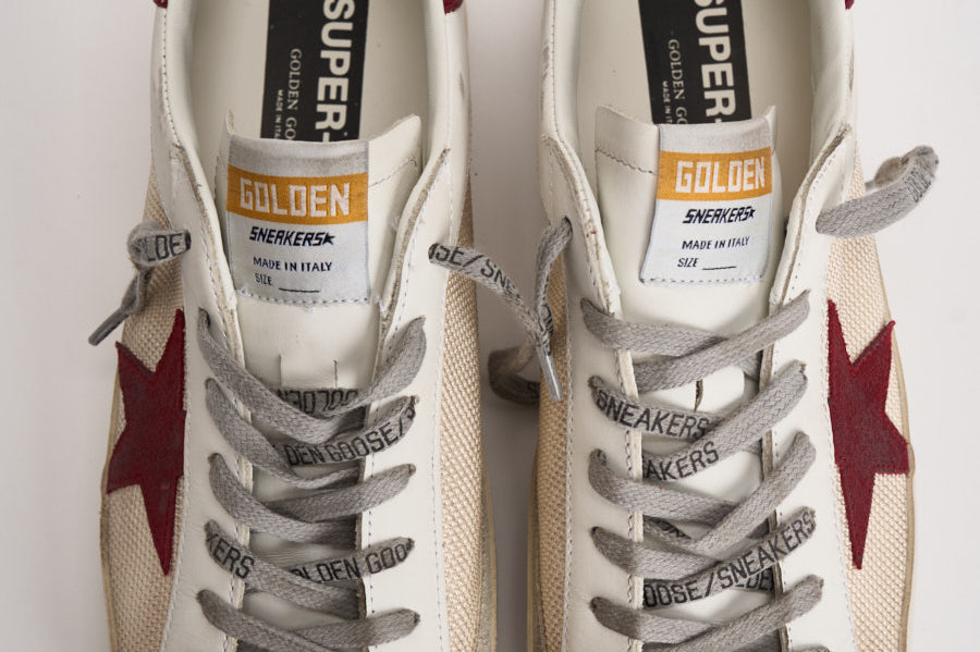 Sneakers uomo Super-Star bianca e bordeaux GMF00104 F00872615984 GOLDEN GOOSE 