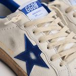 Sneakers uomo Ball Star bianco e blu elettrico GMF00117 F00219810327 GOLDEN GOOSE 