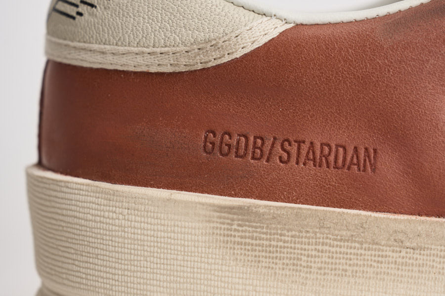 Sneakers uomo bianco e rosso mattone GMF00479 F00852612488 GOLDEN GOOSE 