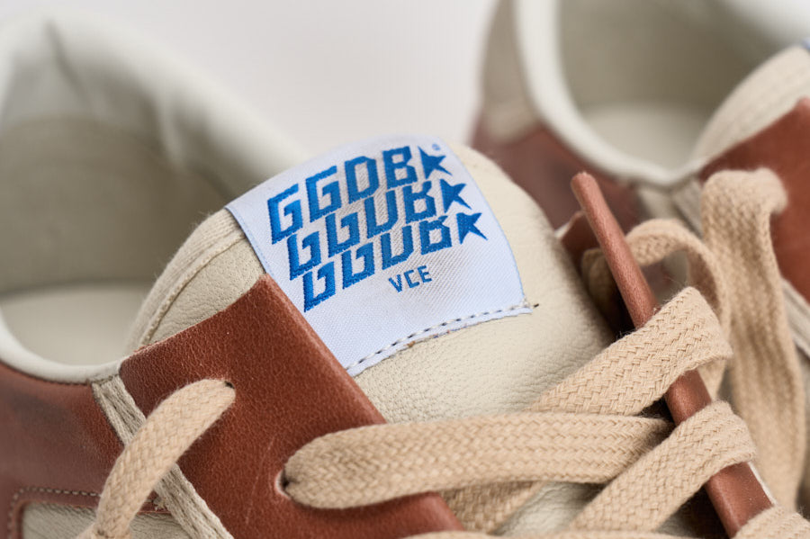 Sneakers uomo bianco e rosso mattone GMF00479 F00852612488 GOLDEN GOOSE 