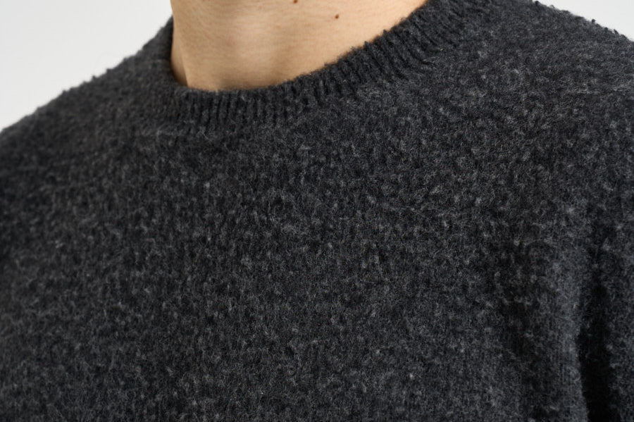 Maglia uomo girocollo grigio antracite GMP00841 P00267060100 GOLDEN GOOSE 