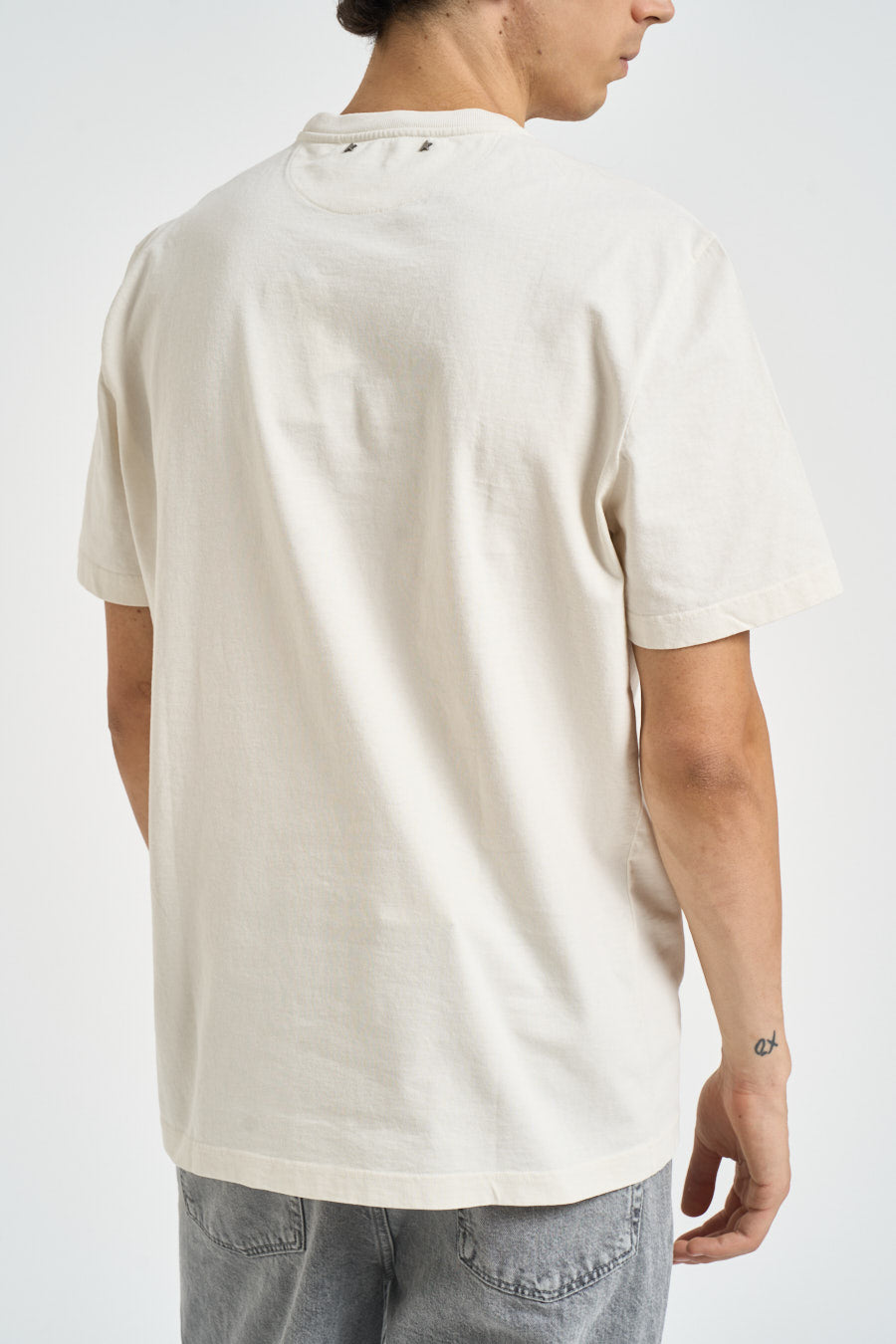T-shirt uomo girocollo con scritte panna GMP01220 P00261911560 GOLDEN GOOSE 