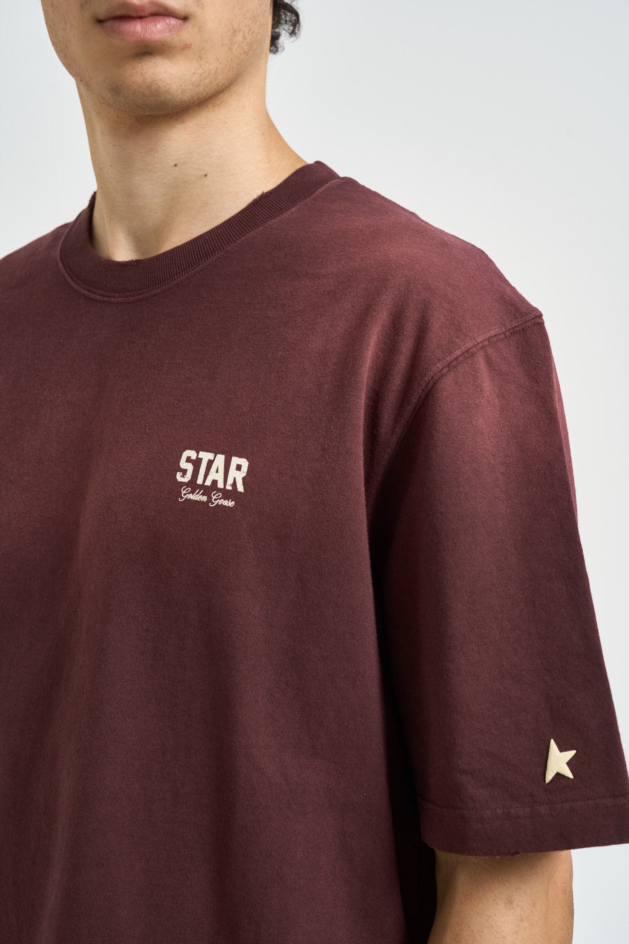 T-shirt uomo girocollo vino GUP017873 P00242040233 GOLDEN GOOSE 