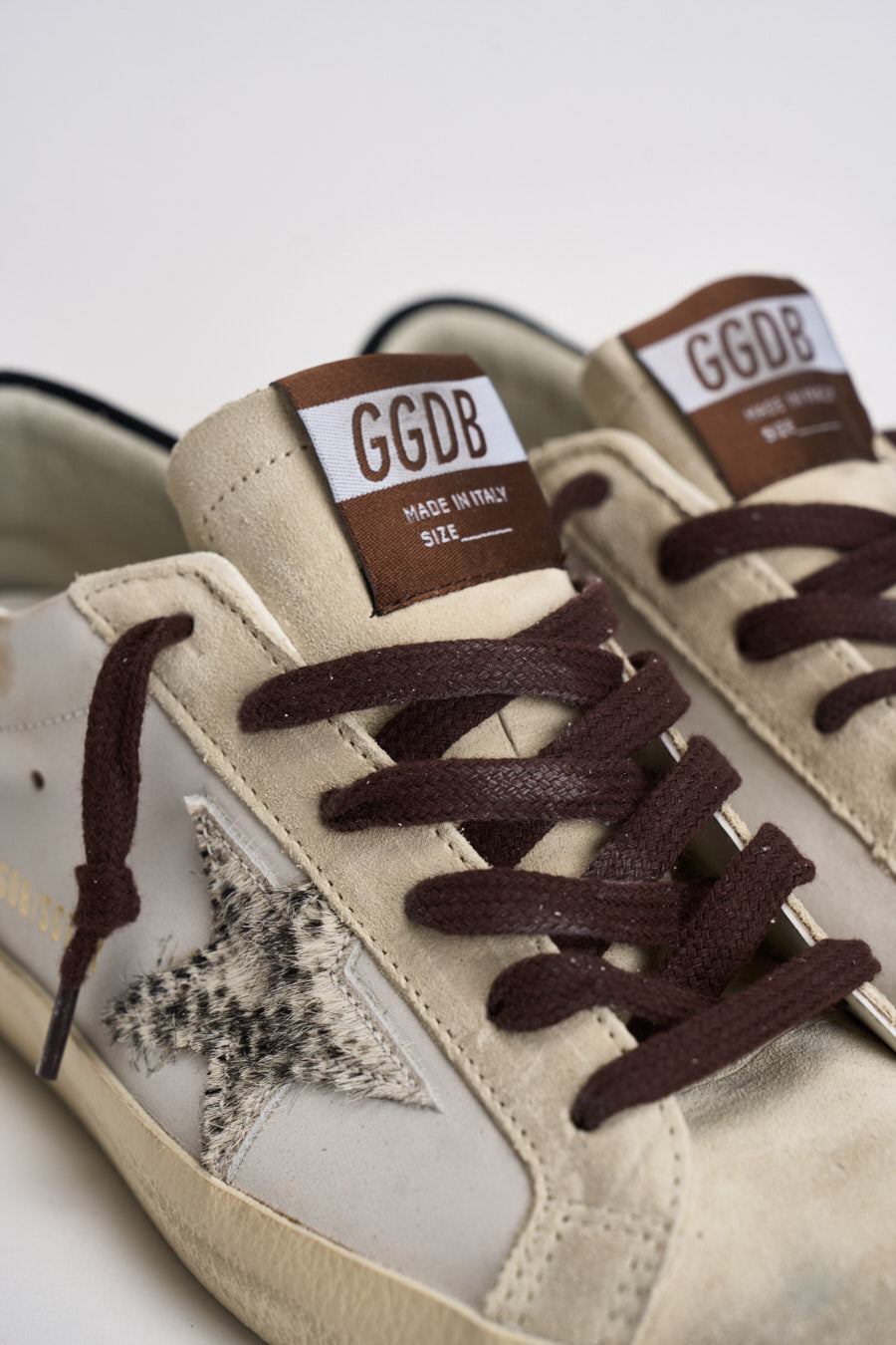 Sneakers donna Super-Star panna e marrone GWF00101 F00874612526 GOLDEN GOOSE 