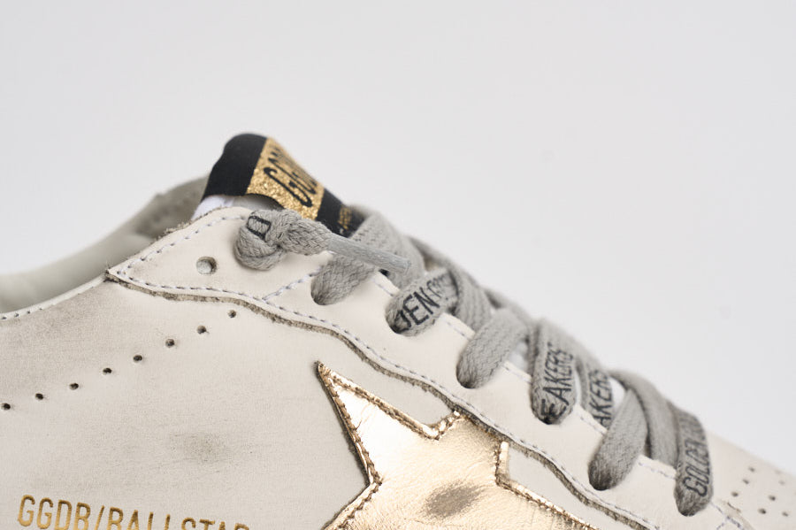 Sneakers donna Ball Star bianca e oro GWF00117 F00078380608 GOLDEN GOOSE 