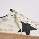 Sneakers donna Ball Star bianca e nera GWF00117 F00377110283 GOLDEN GOOSE 