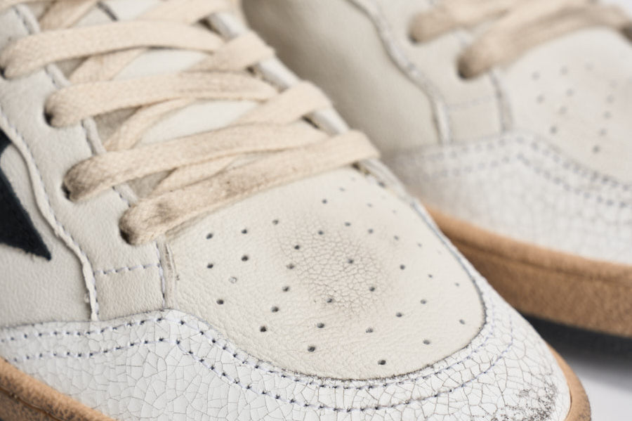 Sneakers donna Ball Star bianca e nera GWF00117 F00377110283 GOLDEN GOOSE 