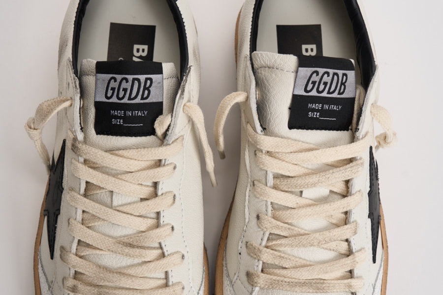 Sneakers donna Ball Star bianca e nera GWF00117 F00377110283 GOLDEN GOOSE 
