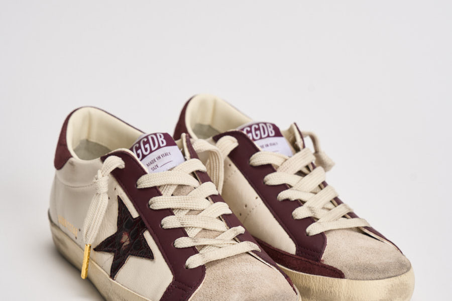 Sneakers donna Super Star bianca e bordeaux GWF01002 F00876115993 GOLDEN GOOSE 
