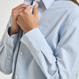 Camicia donna Oxford con righe a bastoncino celeste e bianca GWP00820 P00054880197 GOLDEN GOOSE 