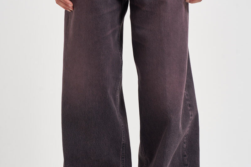 Jeans donna Bethany gamba larga in denim melanzana BETHANY PINKBLACK HAIKURE 
