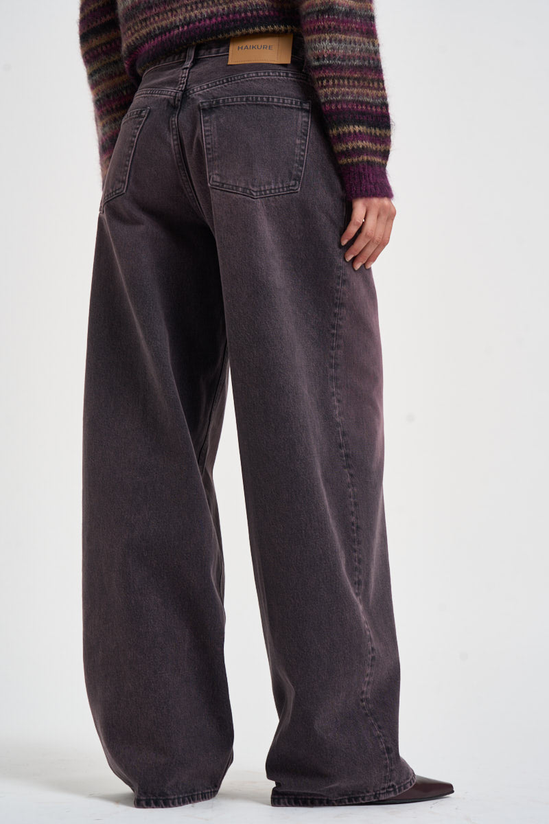 Jeans donna Bethany gamba larga in denim melanzana BETHANY PINKBLACK HAIKURE 