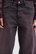 Jeans donna Bethany gamba larga in denim melanzana BETHANY PINKBLACK HAIKURE 