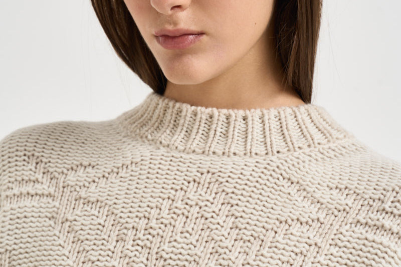 Maglia donna con ricami beige MG000258D 703811985 HERNO 