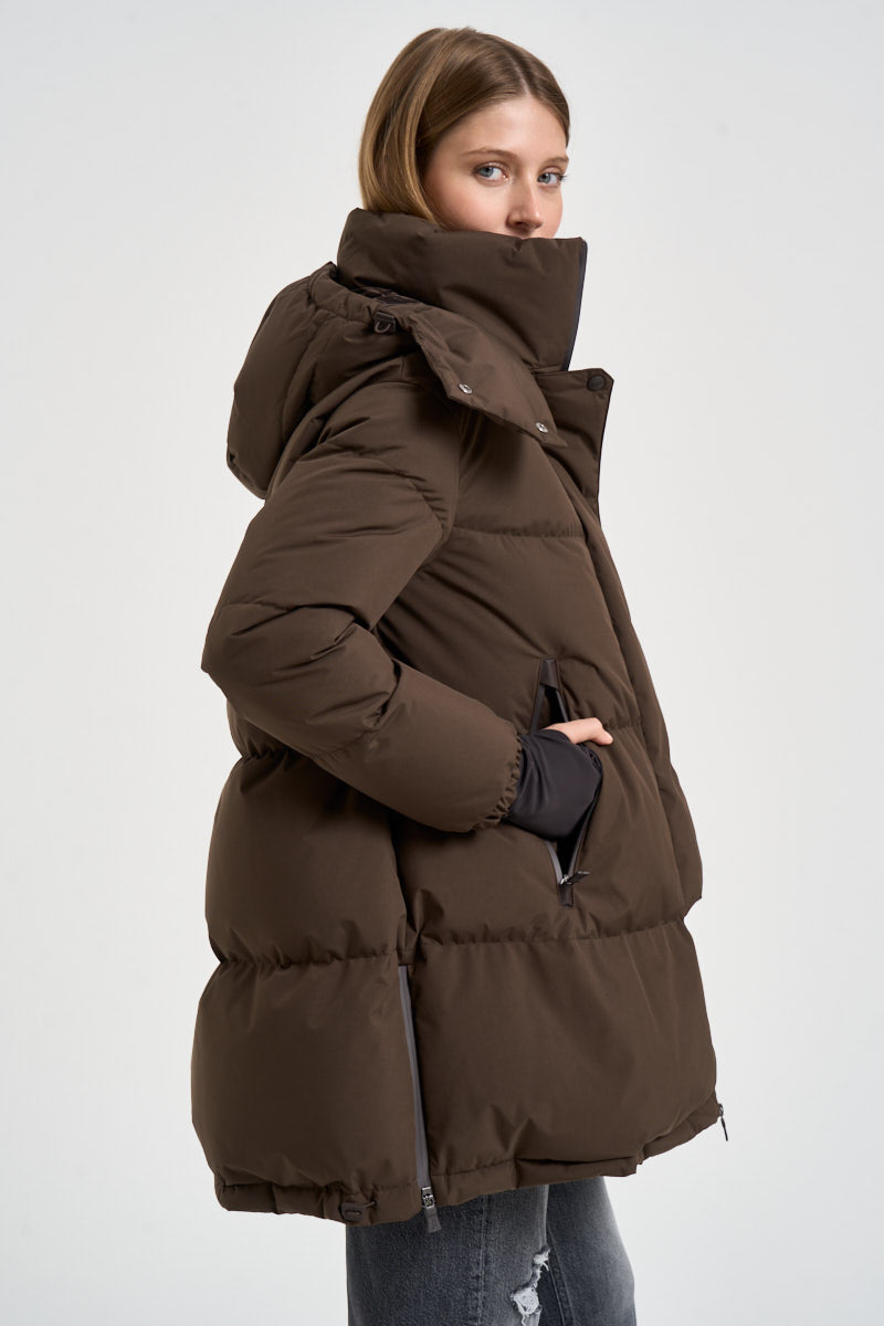Piumino donna Laminar lungo marrone PI002047D 128408815 HERNO 