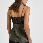 Top donna satinato verde oliva NATRON TURTLESHELL IRO 