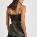 Top donna satinato verde oliva NATRON TURTLESHELL IRO 