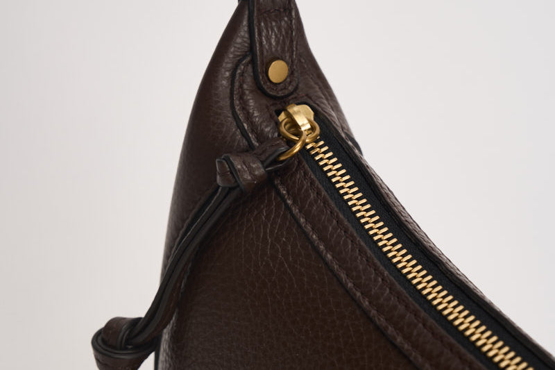 Borsa donna Oskan Moon in pelle martellata marrone PP0003FA D1C04M50CF ISABEL MARANT 