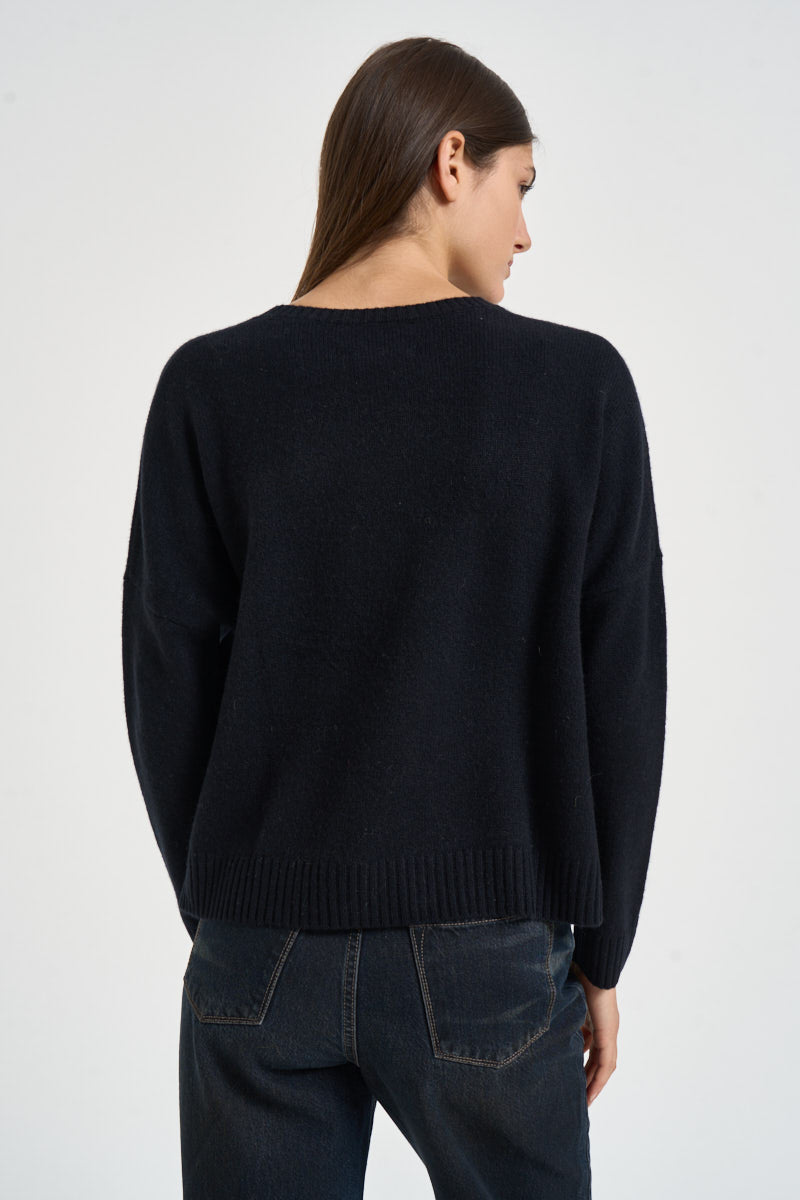 Maglia donna Amelie girocollo nera AMELIE NOIR KUJTEN 