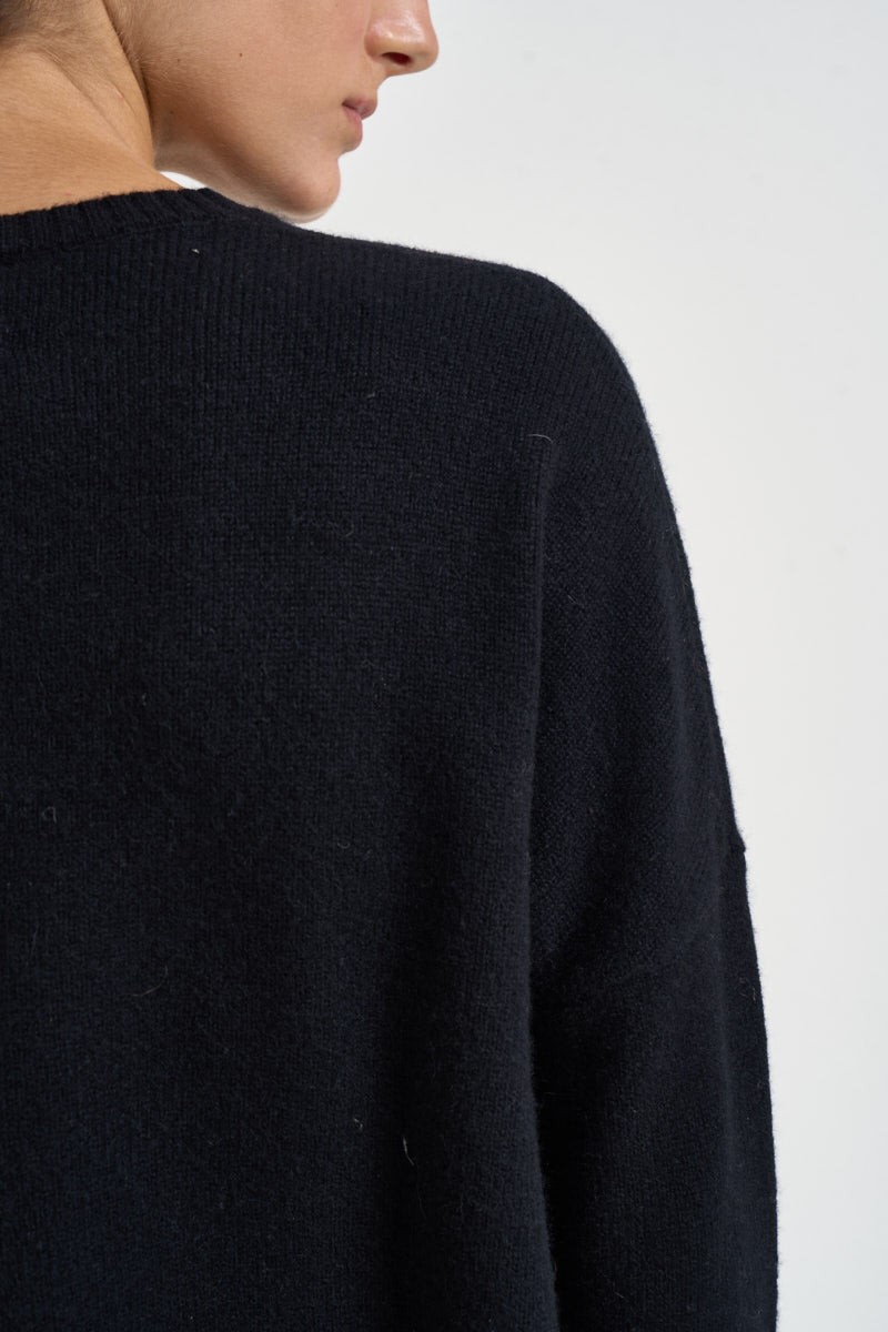 Maglia donna Amelie girocollo nera AMELIE NOIR KUJTEN 