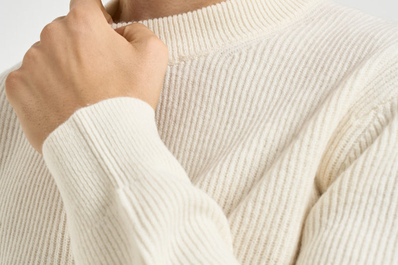Maglia uomoWool Rib Roundneck Knit panna 1002194 IVORYMELANGE LES DEUX 