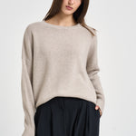 Maglia donna Mila in cashmere beige. 201726 SAND LISA YANG 