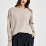Maglia donna Mila in cashmere beige. 201726 SAND LISA YANG 
