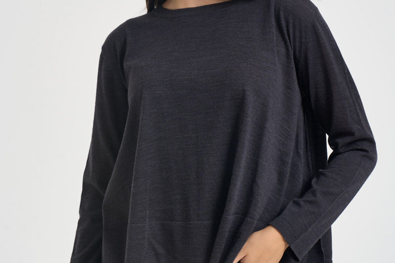 Maglia donna con spacchetti laterali antracite F6A06 Y49 LIVIANA CONTI 